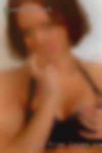 Who from loves women to have lots of fun.