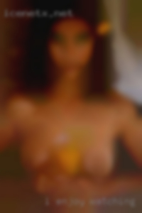 I enjoy watching housewives Lesbian Porn!